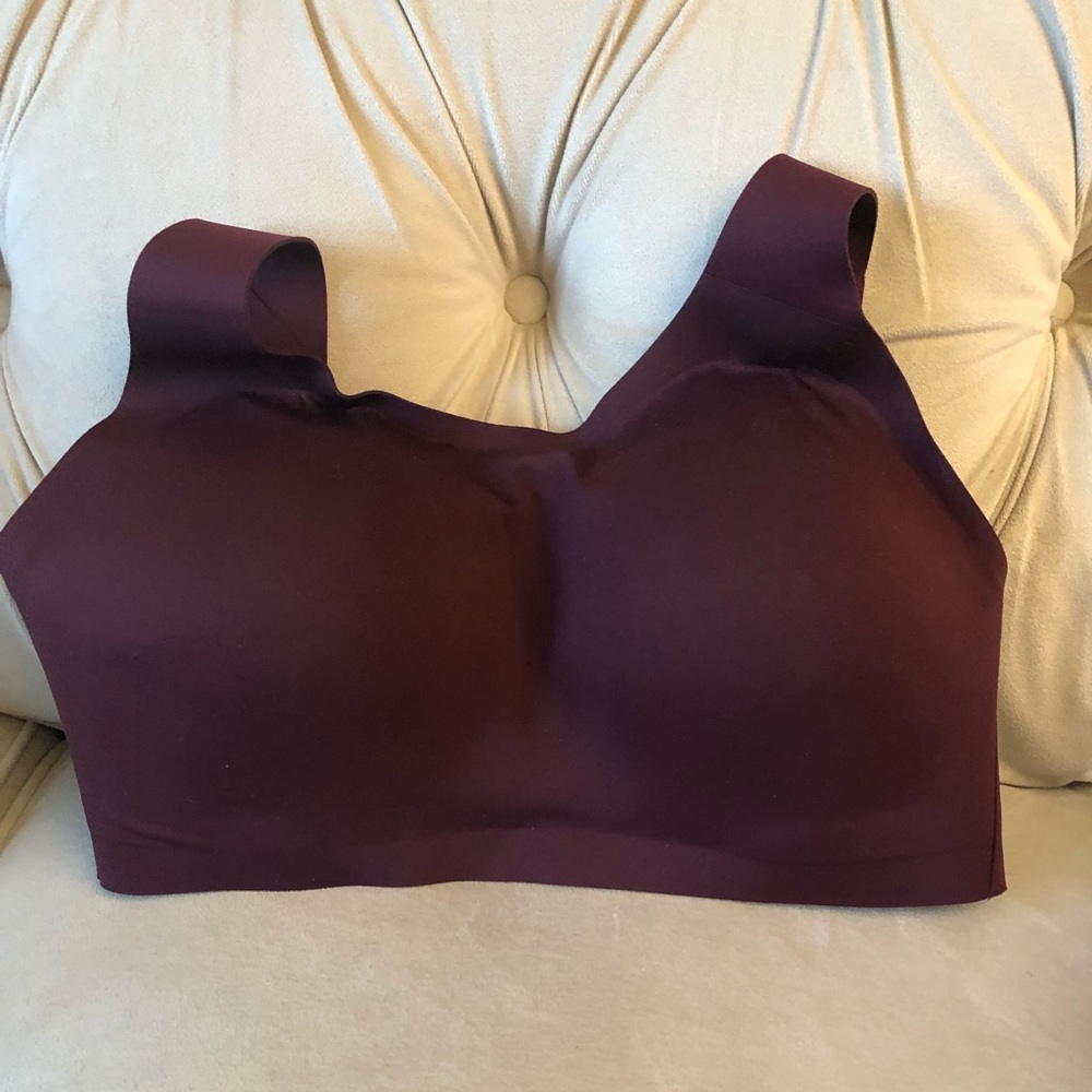NWT | LuluLemon Enlite Bra | 36DD | Eggplant